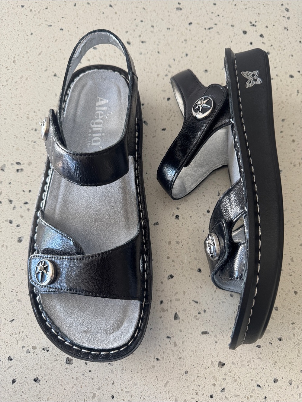 Alegria VIENNA black leather low wedged sandals sun and moon accents size 39 NEW